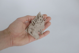 Sculpture de Laure Boer pour le projet d'archives acoustiques 